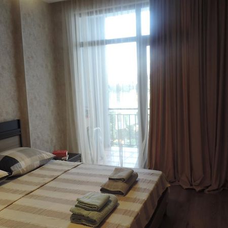 Tamara Apartment Takaishvili 3 Batumi Exterior foto